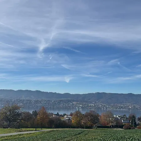 In On Golden Kuste *