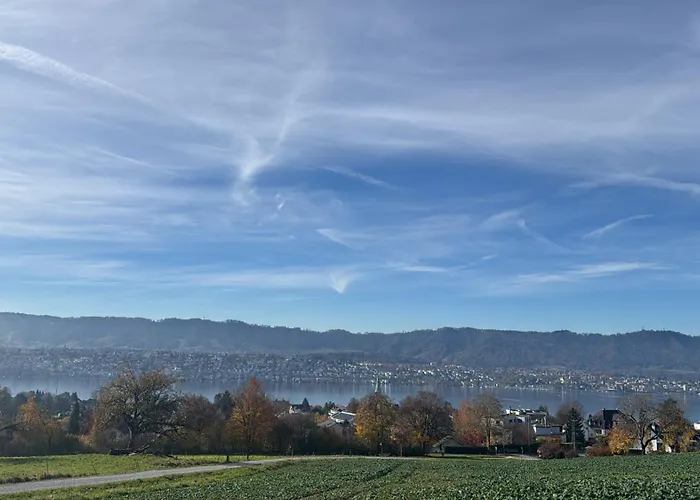 In On Golden Kuste *