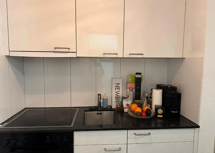 In On Golden Kuste *